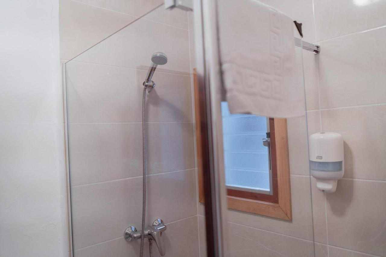 Appartamento Cal Miquel La La Pobla de Segur Esterno foto